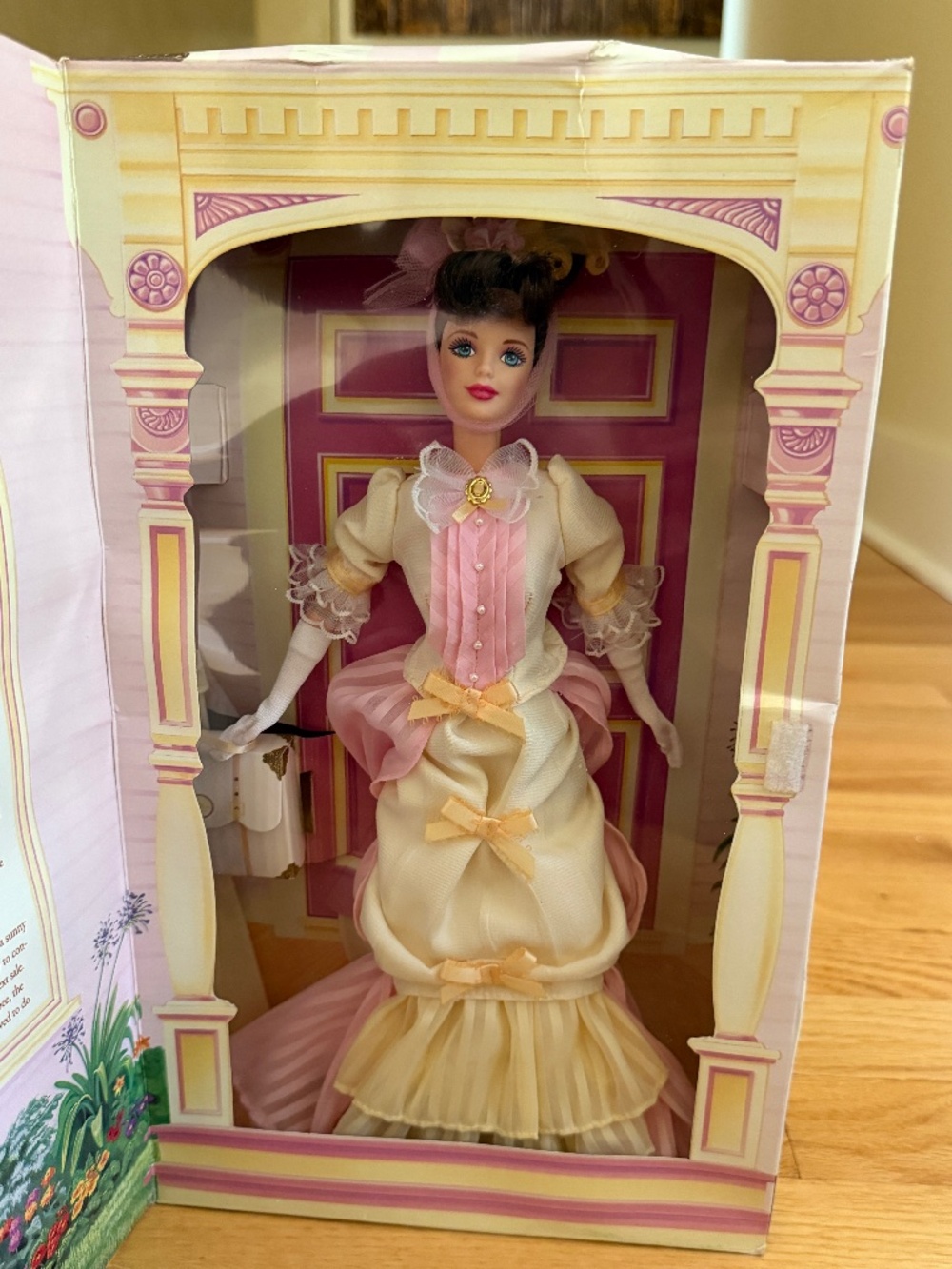 Barbie Mrs PFE Albee Avon Special Edition 1997